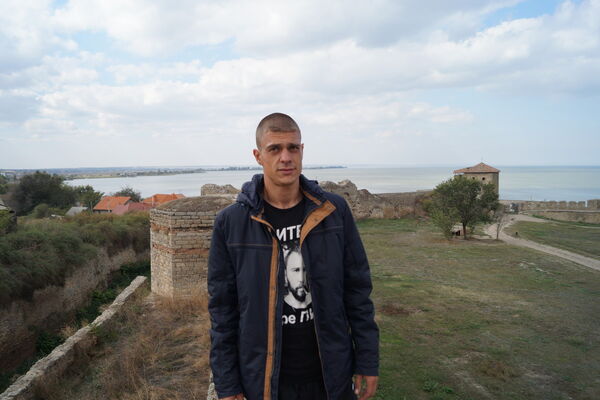  -,   , 33 ,   