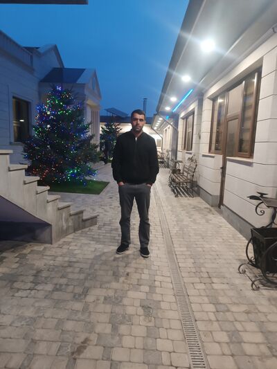  ,   Davo, 29 ,   ,   