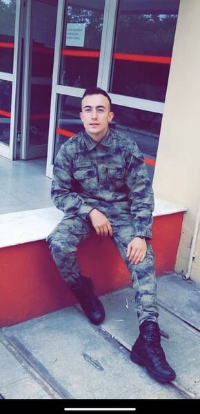  ,   Emirhan, 25 ,   ,   