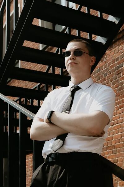   ,   Alexander, 28 ,   ,   , 