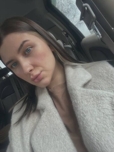  ,   Aliya, 23 ,   ,   