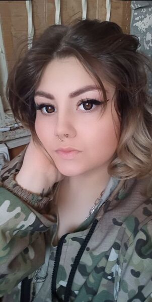  ,   Dana, 21 ,   c 
