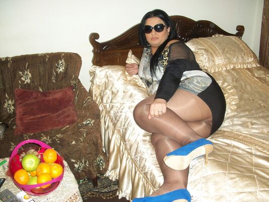  ,   Dianna, 41 ,   ,   , c 