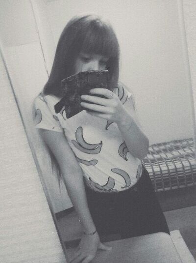  ,   Alexsa, 28 ,   