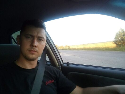  ,   Alex, 35 ,   ,   