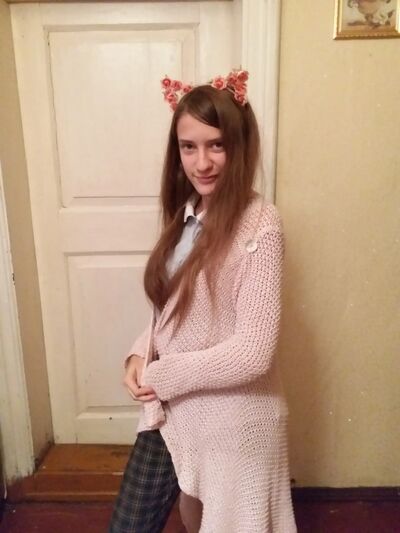  ,   Daria, 24 ,   ,   