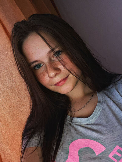  -,   Ekaterina, 23 ,   