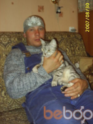  -,   Leon, 43 ,  