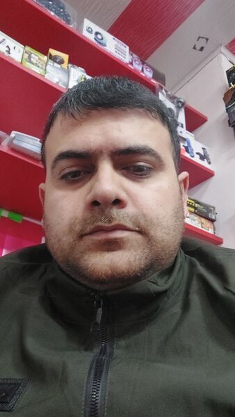  ,   Niko, 35 ,   ,   