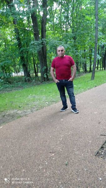   ,   Ali, 39 ,   ,   