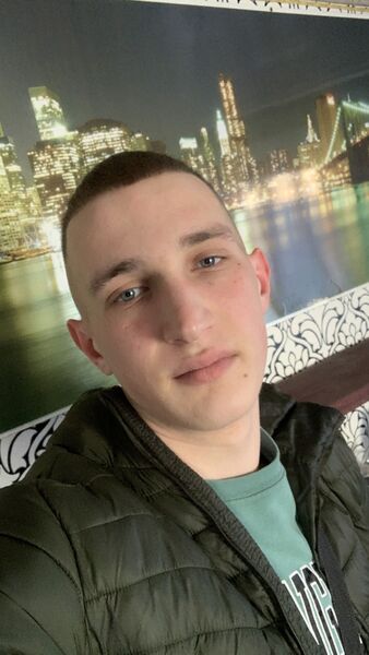  ,   Ivan, 22 ,   c , 