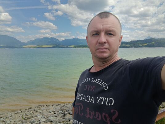  ,   Volodymyr, 37 ,   ,   