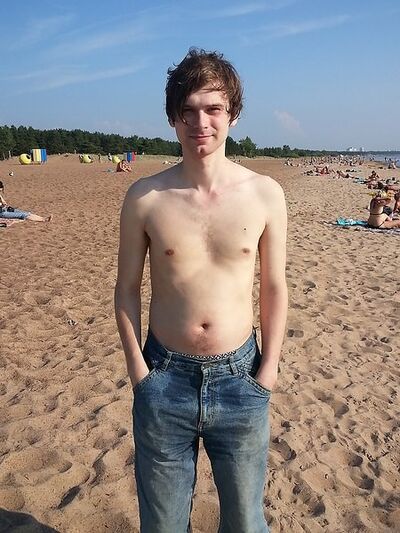  -,   Artem, 35 ,   ,   , c 