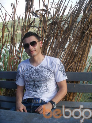  ,   Rafael, 36 ,   
