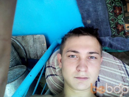  ,   Vitalik, 31 ,   