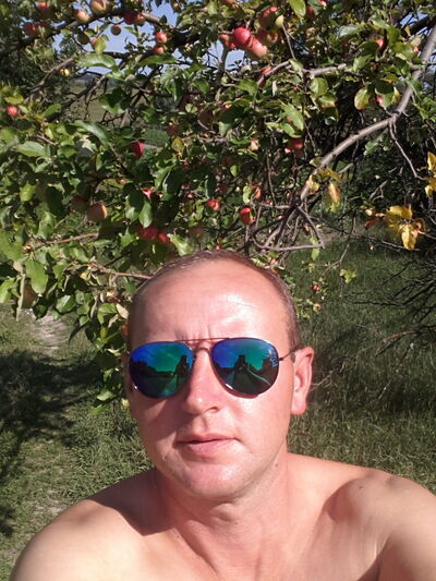  ,   Pavel, 45 ,   ,   , c 