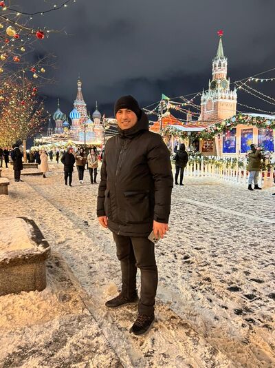  ,   Yusuf, 39 ,   ,   