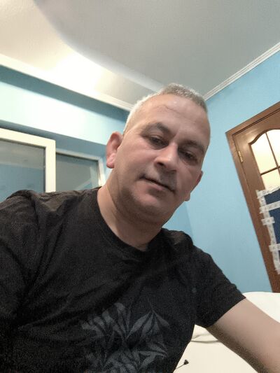  Lambeth,   Ertan, 39 ,   ,   