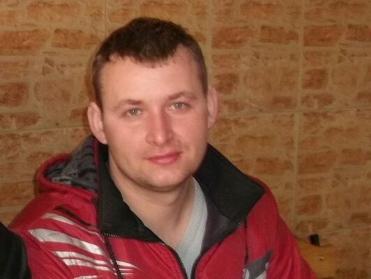  ,   Asylbek, 39 ,   