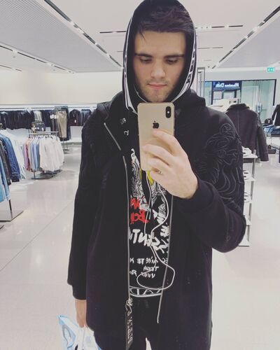  ,   , 27 ,   ,   