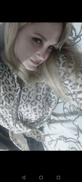  ,   Anastasia, 37 ,   c 