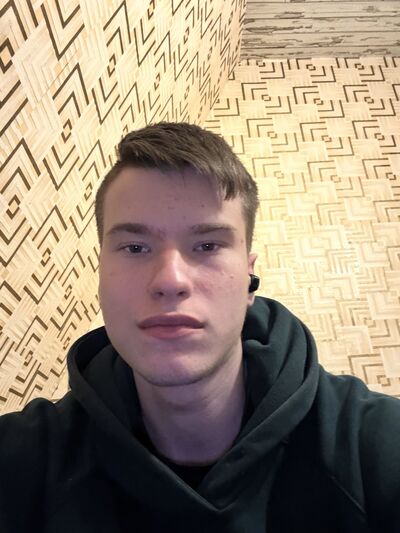  ,   Aliksejs, 18 ,   ,   