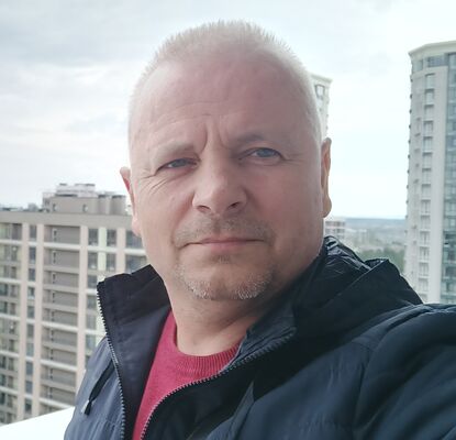  ,   Nik, 48 ,   ,   