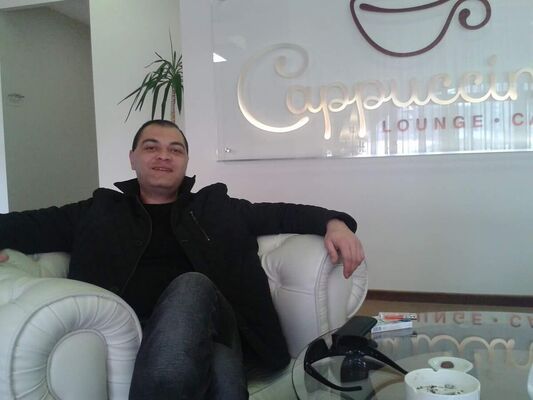  ,   Garik, 42 ,   ,   , c 