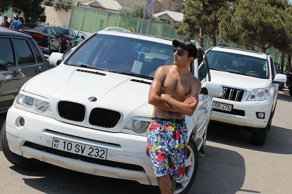  ,   Elmir, 36 ,   