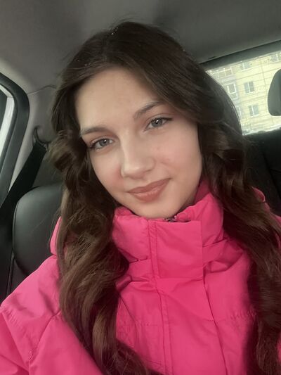   ,   Anastasia, 18 ,   ,   