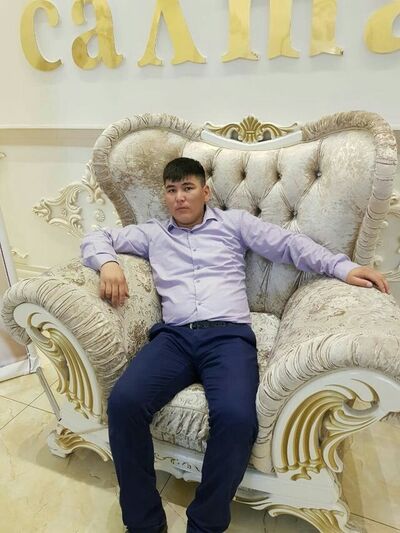  ,   Janik, 39 ,   ,   , c 
