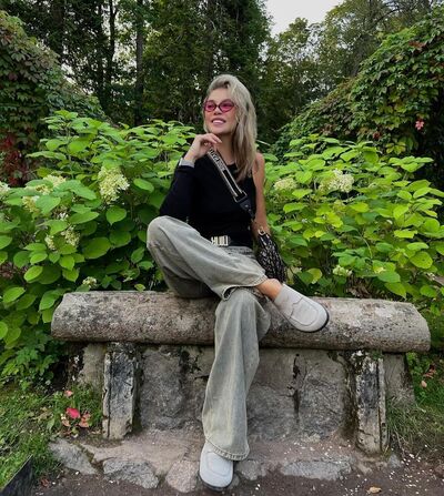  ,   , 28 ,   ,   