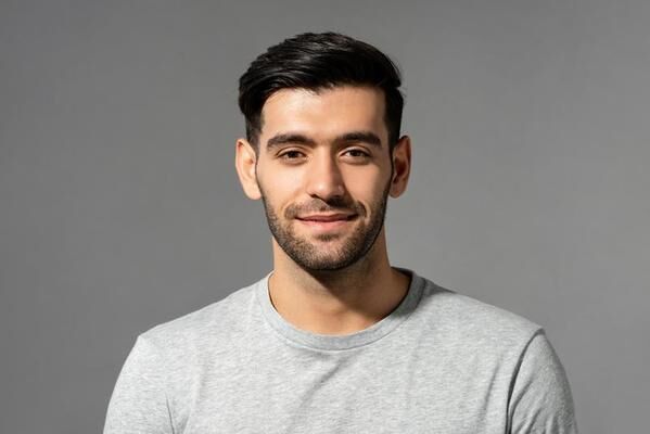  ,   Arman, 24 ,   ,   