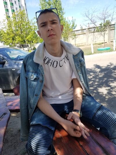  ,   Maks, 23 ,   ,   , c 