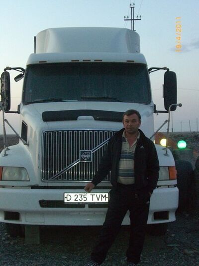  ,   Ravil, 52 ,   ,   , c 