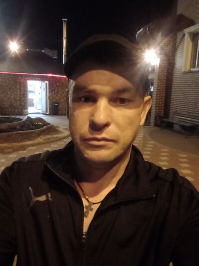  ,   Alex, 41 ,   ,   