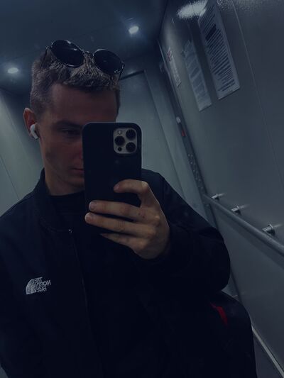  ,   Maxim, 23 ,   ,   