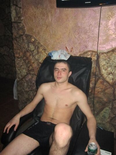  ,   Alex, 36 ,   ,   , c , 