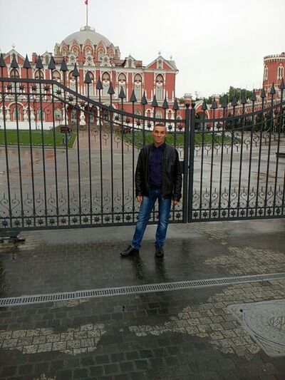  ,   Nick, 49 ,     , c 