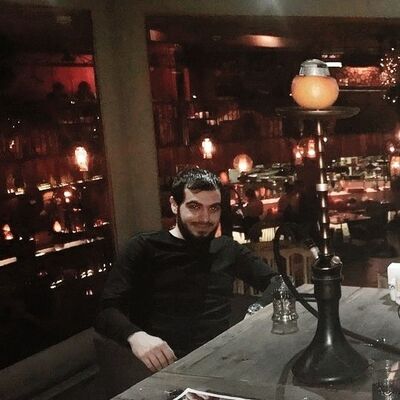  ,   Artur, 33 ,   ,   , c 
