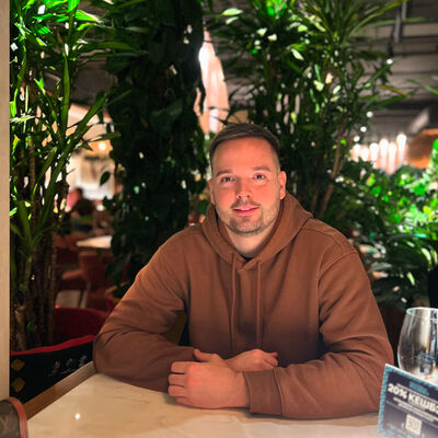  ,   Max, 29 ,   