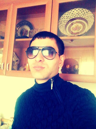  ,   Achiii, 37 ,   
