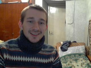  ,   Alekcsander, 36 ,   
