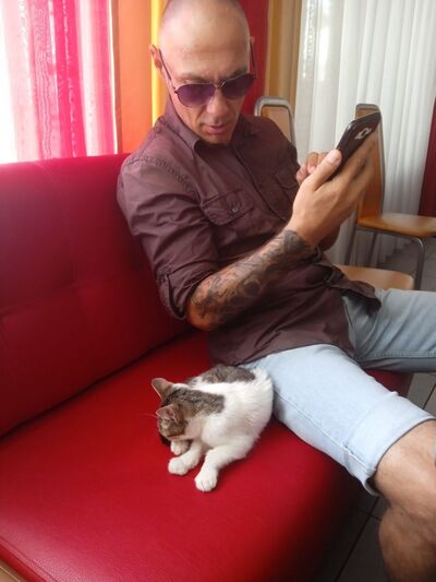  ,   Dima, 43 ,   ,   