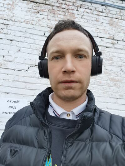  -,   KarelFactory, 34 ,  