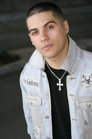  ,   Viktor, 39 ,   ,   , c 