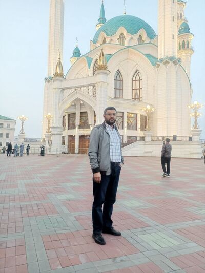  ,   Wissam, 44 ,   ,   