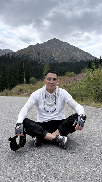  ,   Damir, 37 ,   ,   