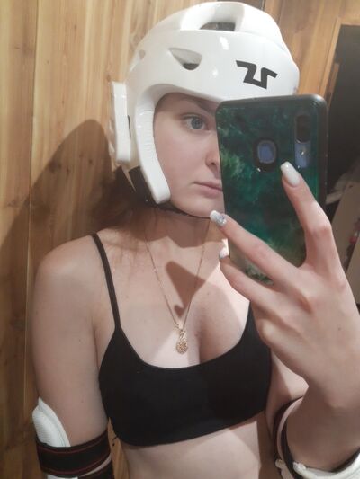  ,   Dasha, 25 ,     