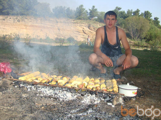  ,   Artur, 37 ,   ,   , c , 